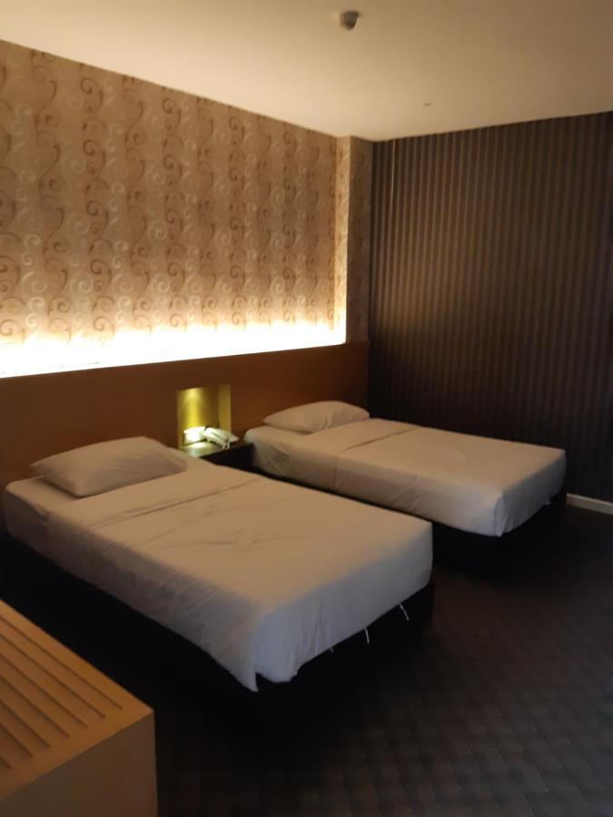 Malacca Grandeur Hotel And Spa מראה חיצוני תמונה