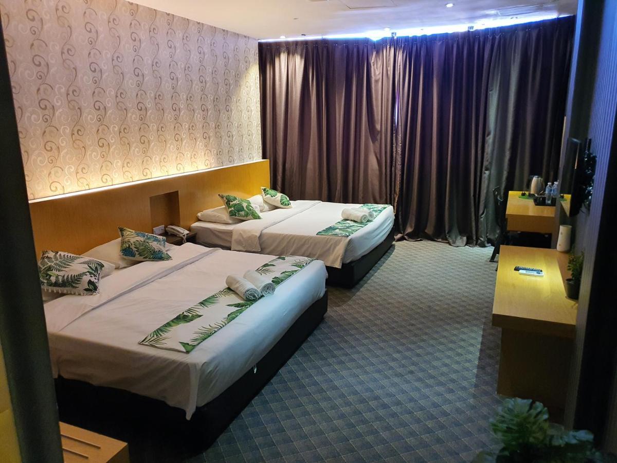 Malacca Grandeur Hotel And Spa מראה חיצוני תמונה