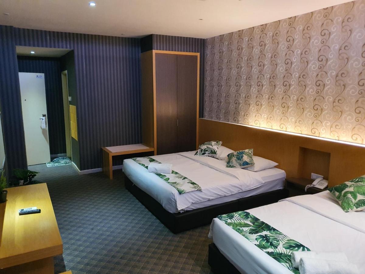 Malacca Grandeur Hotel And Spa מראה חיצוני תמונה