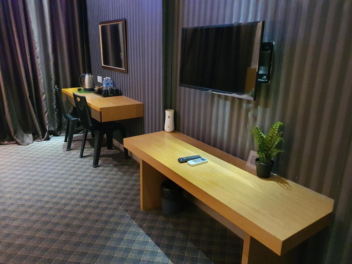 Malacca Grandeur Hotel And Spa מראה חיצוני תמונה